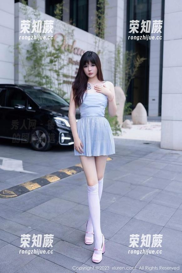 秀人网-孟狐狸FoxYini 秀人网 - 镂空后的倾诉:孟狐狸FoxYini的图库精选,居然让我感受到这么多情绪。