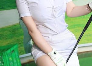 秀人网 – 用黑白感知：安然儿写真的下载新体验