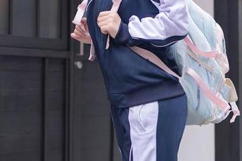 秀人网 – 戴允祺zoe的比基尼写真合集：不上镜你才考虑换衣服！