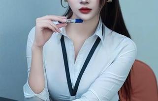 秀人网 – 听说明日花桃桃的比基尼资源超火，快来围观吧，有点上头哦！