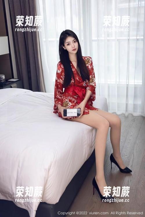 秀人网-林子欣 秀人网 - 资源大放送!林子欣的美腿图包,让你腿控也不再寂寞!