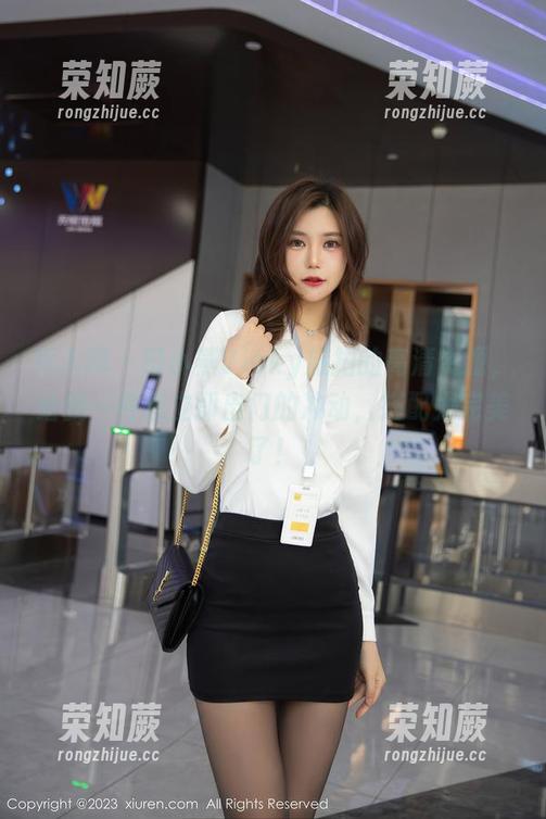 秀人网-田小燕Vicky 秀人网 - 田小燕Vicky旅拍的高清资源,给我一种想立即出门的冲动,搭配太完美了!