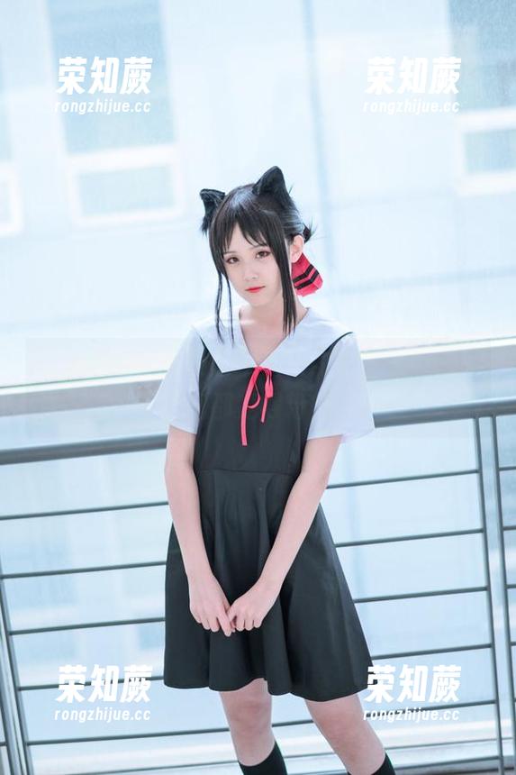 最新图集：秋楚楚不秃头的猫耳太撩人，连空气都变得粉色了！