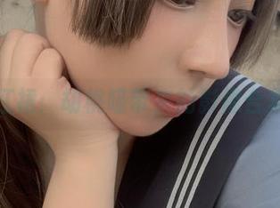 炫目红裙：胡桃喵带来的影像合集分享