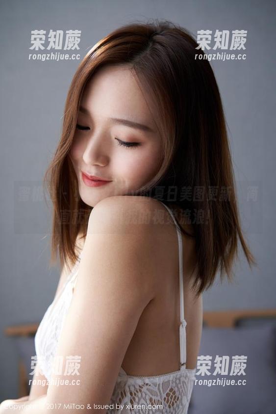 蜜桃社-小魔女lily 蜜桃社 - 小魔女lily的夏日美图更新,简直就是吸引我的视觉流浪!