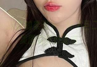 微密圈 – 浴缸的柔光下，轩子巨二兔私房美图的微妙诱惑