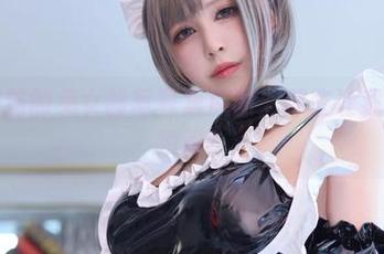 黑白御猫的兔女郎写真集原图：那些让我屏息的瞬间！